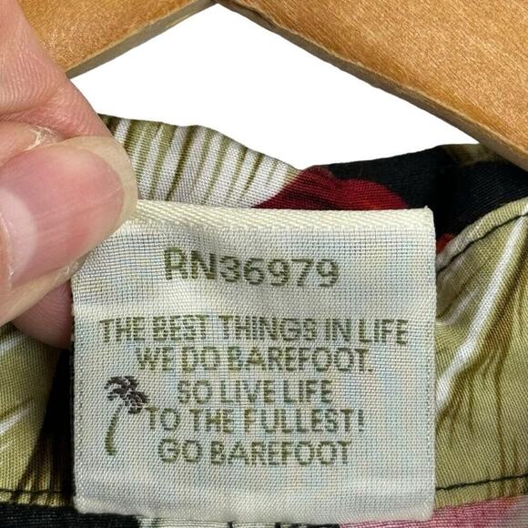 Go Barefoot Hawaiian Shirt Made In USA Black Floral Print Single Stitch Size 3XL - Picture 14 of 15